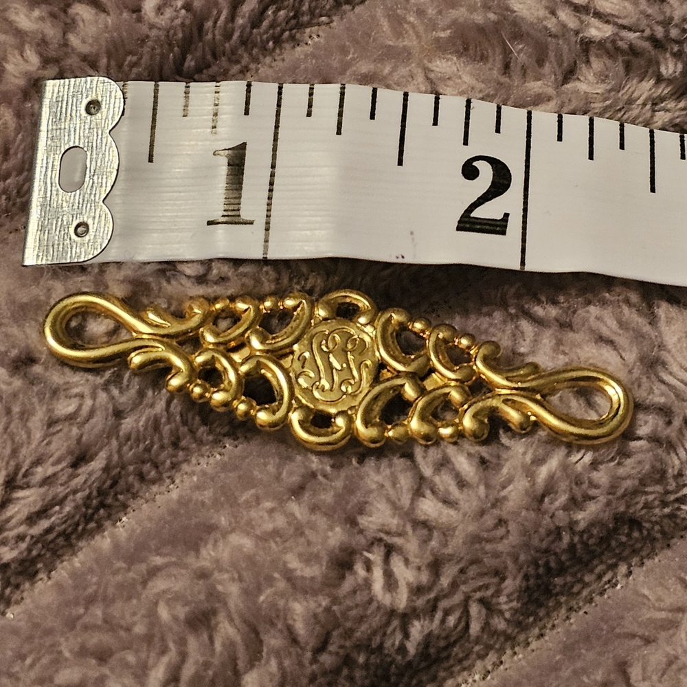 Gold Tone Ornate Monogram Bar Brooch — Decorative Filigree Pin